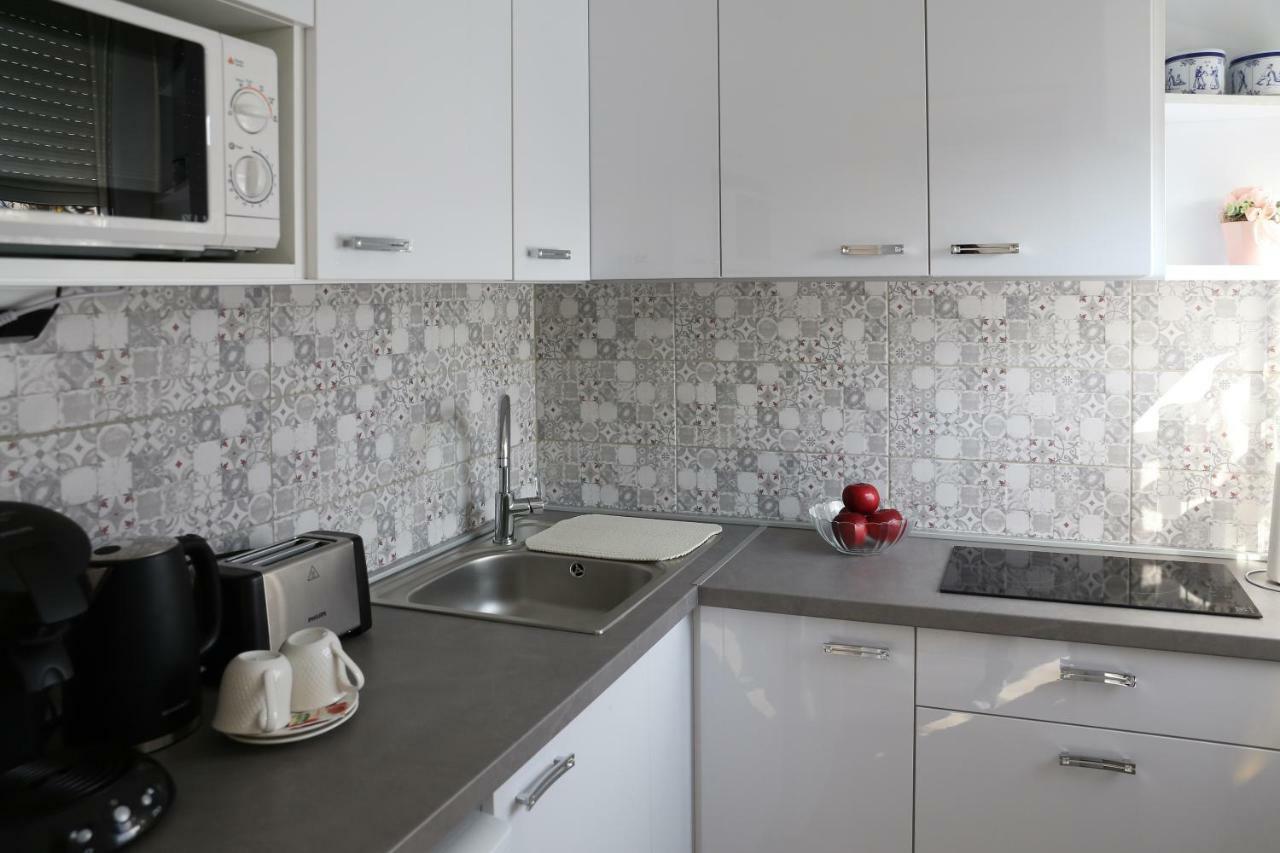 Aliz Apartman Miskolc Exterior foto